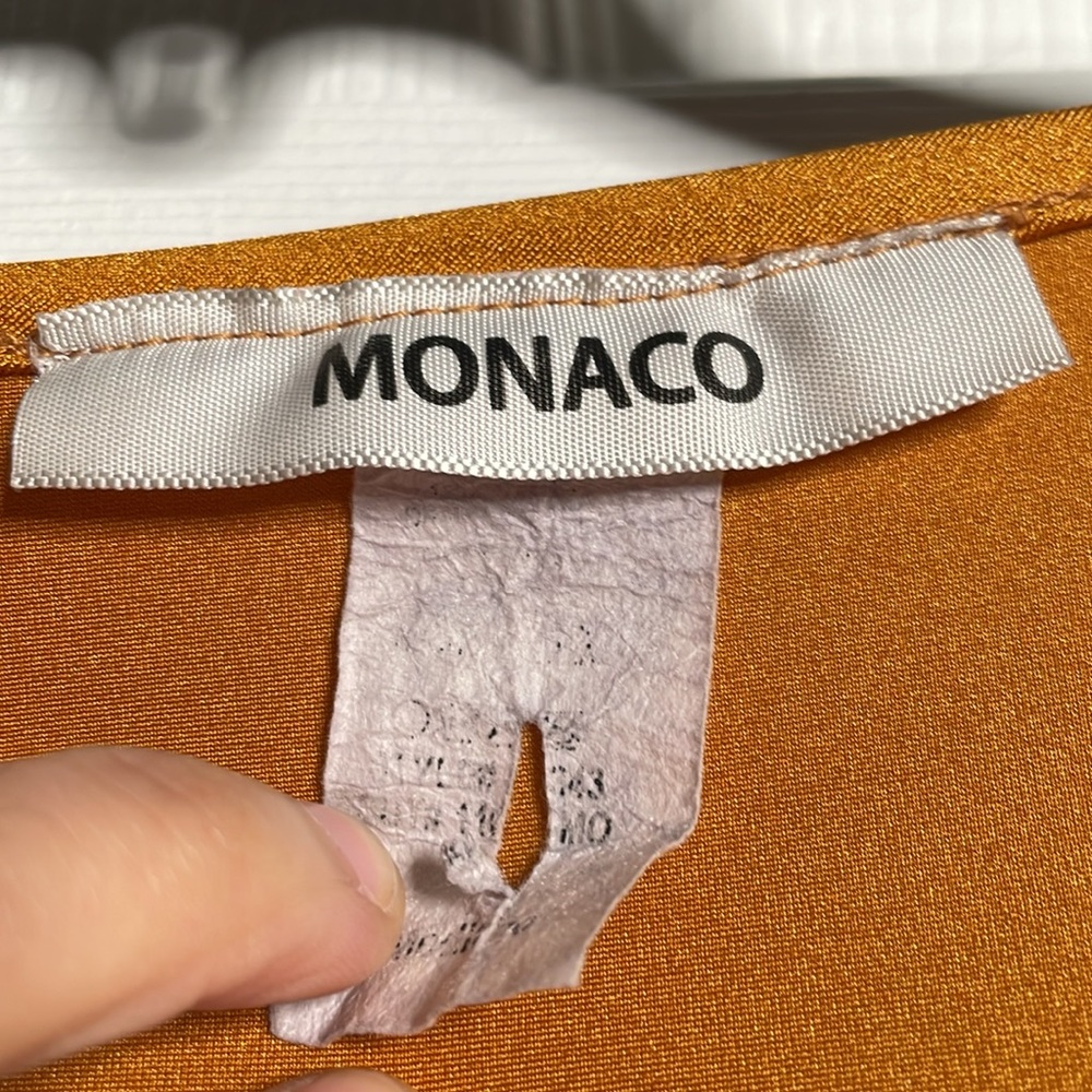 Monaco cut out long sleeve mini dress - Picture 2 of 3